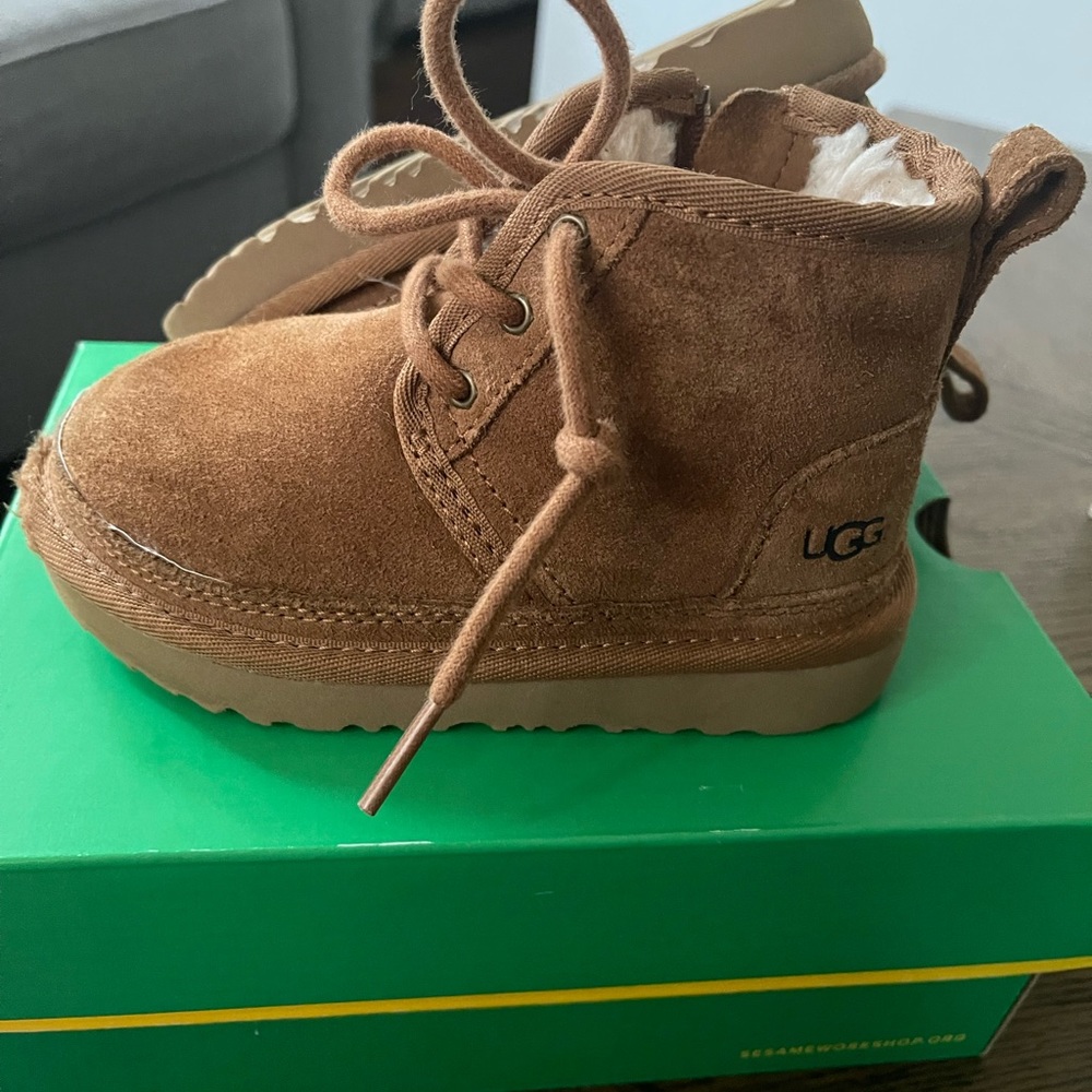 Tan Ugg boots